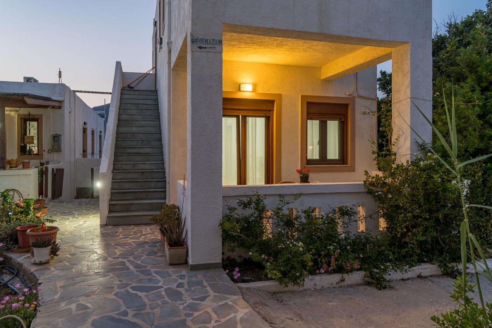 Akrotiri Apartments Makriyialos Bagian luar foto