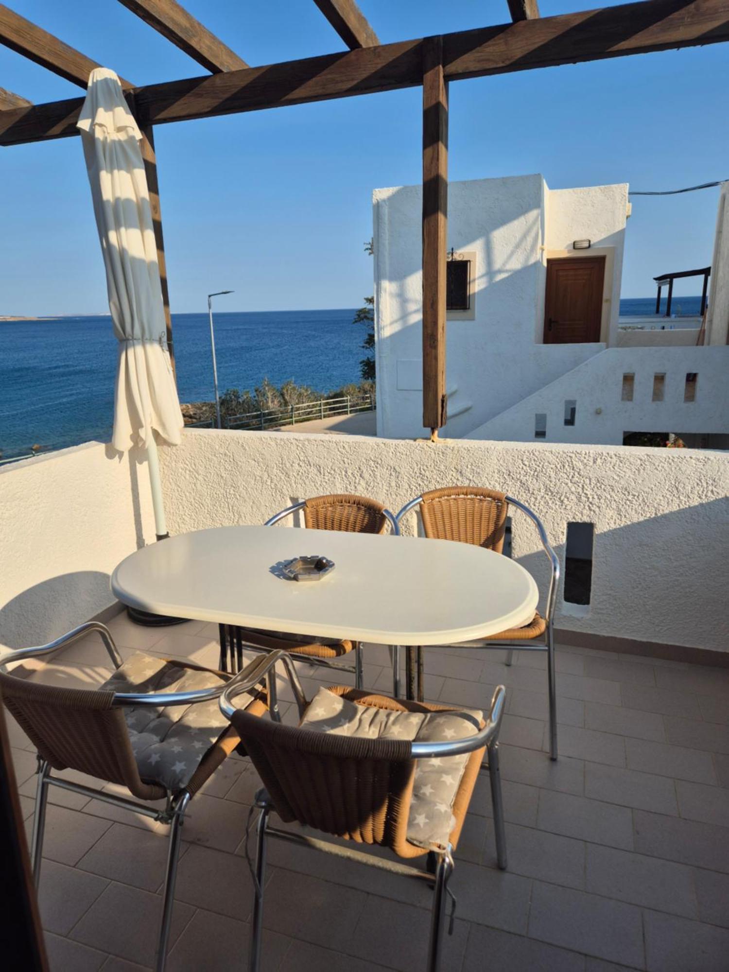 Akrotiri Apartments Makriyialos Bagian luar foto